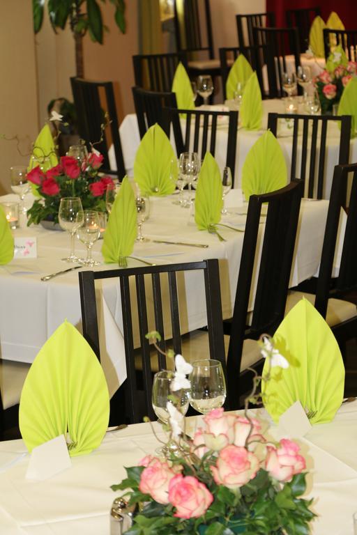 Hotel Restaurant Roessli Uetendorf Exteriér fotografie